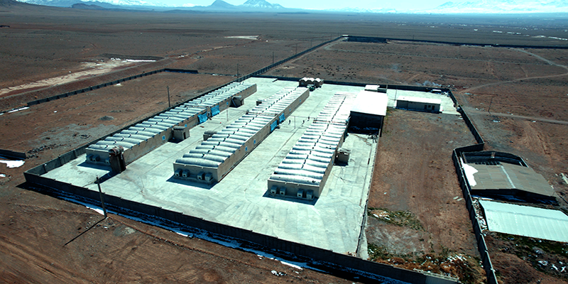 polet-tokhmgozar-delijan-dam-o-toyor-kourosh